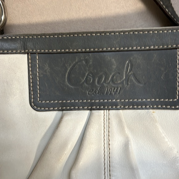Coach cream/gray shoulder purse. - Picture 14 of 14